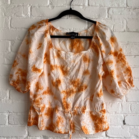 Broadway 38 Eyelet Blouse - Picture 15 of 15